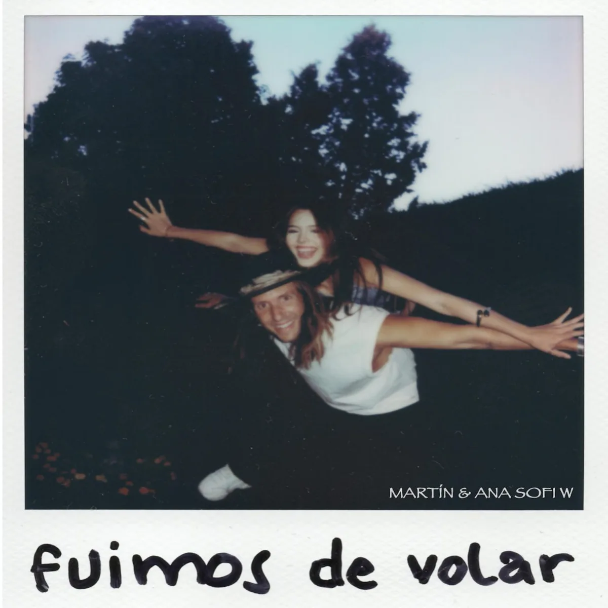 Martín ft. Anasofi W – Fuimos de Volar.